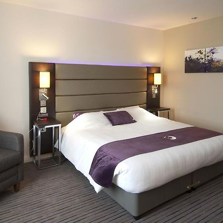 Premier Inn Glasgow - Bellshill Motherwell Exterior photo